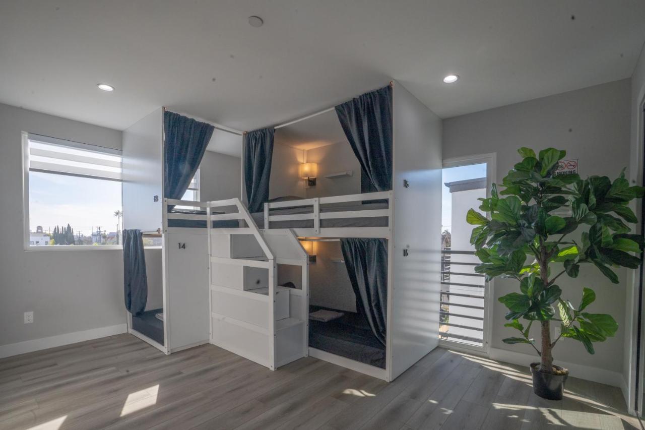 Normandie Hostel 로스앤젤레스 외부 사진